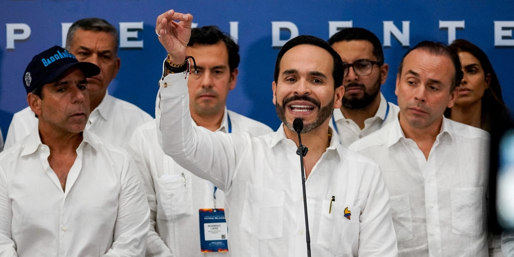 img of Colombia's Strategic Pivot: A Return to the Imperial Fold or a Path to Sovereign Development?