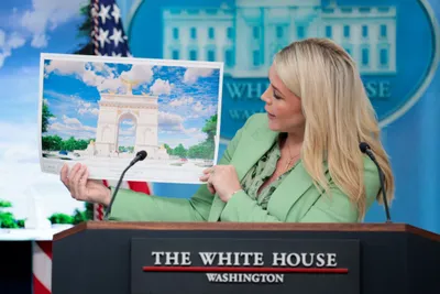 img of Monumental Ego: The Troubling Pursuit of a Presidential Legacy in Stone and Paint