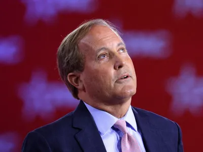 img of The Dangerous Politicization of Medical Science: Paxton's Tylenol Lawsuit