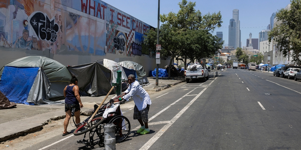 img of The Setback on Skid Row: Homelessness, Politics, and the Struggle for Los Angeles's Soul