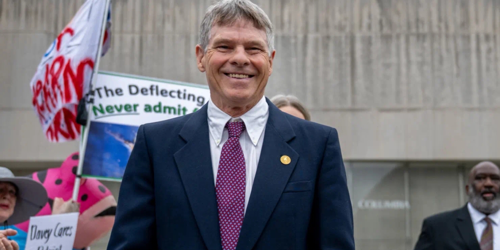 img of A Judge's Stand: Shielding Justice from Political Pressure in the Hearn Case