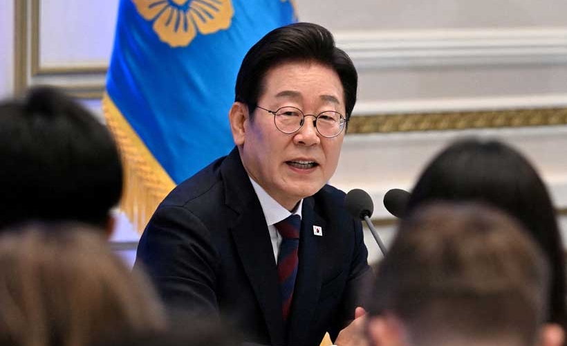 img of South Korea's Democratic Mandate: A Resounding Vote for Progressive Sovereignty Amidst Conservative Entrenchment
