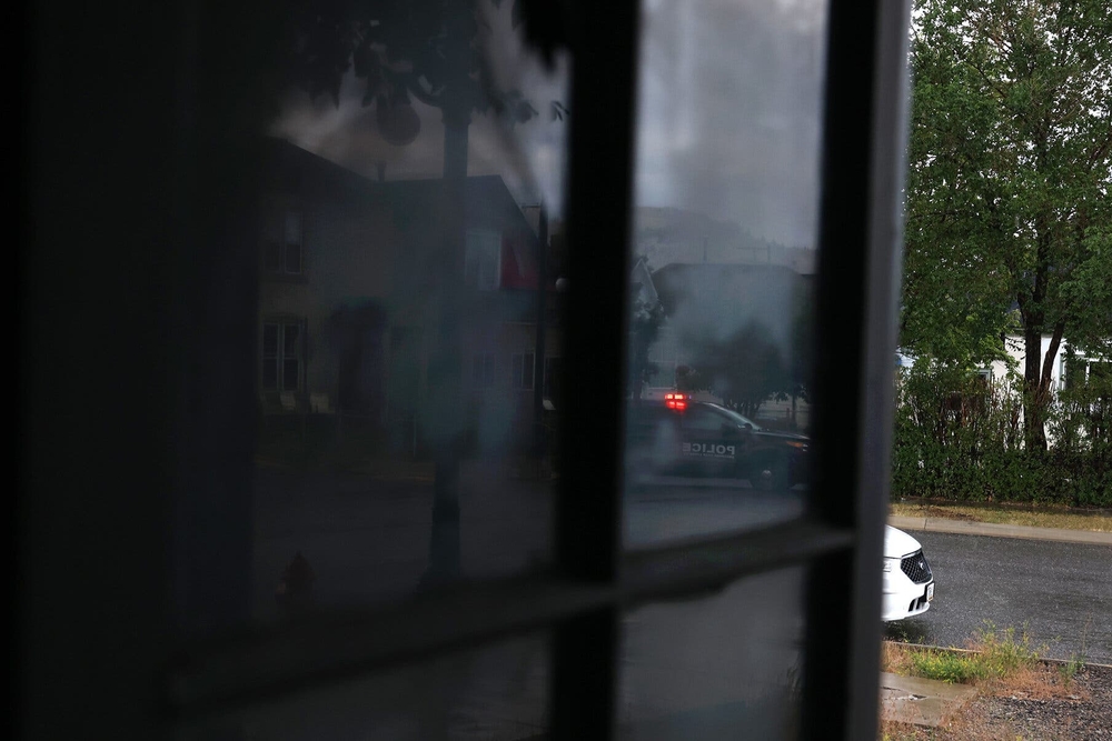 img of The Supreme Court's Warrantless Entry Ruling: A Dangerous Erosion of the Fourth Amendment