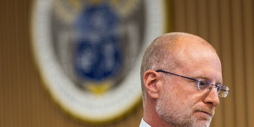 img of The Roberts Court's Stay: Judicial Intervention and the Perilous Politicization of Campaign Finance