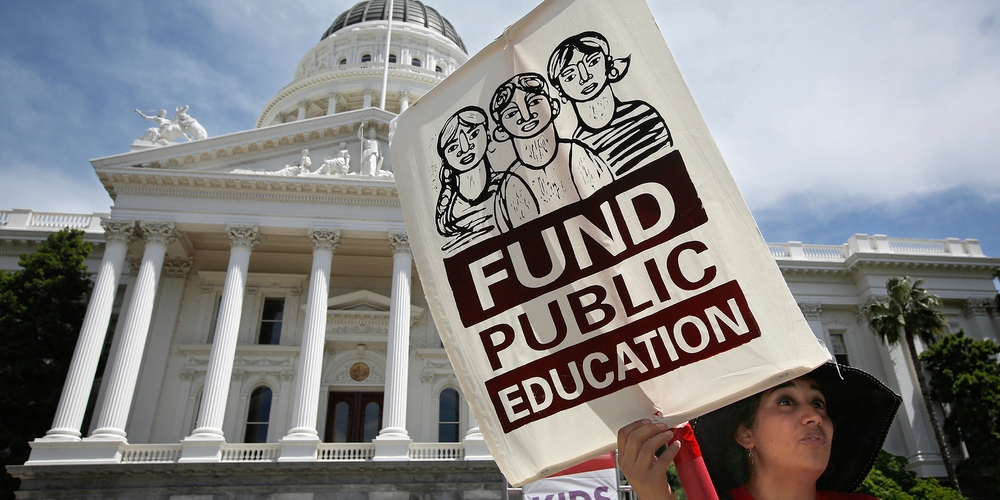 img of California's Fiscal Crossroads: Democracy, Liberty, and the Battle Over Taxation