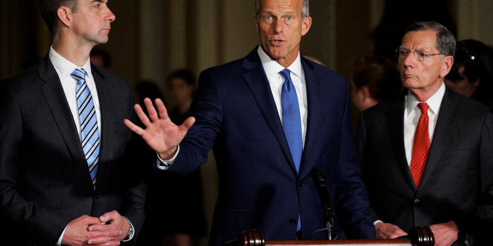 img of The Unraveling: How Trump's Tactics Are Fracturing the GOP and Paralyzing Governance