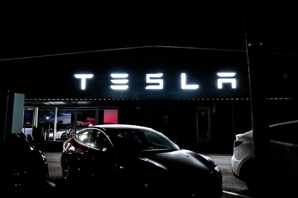 img of The Great American Retreat: How Political Sabotage Cost Tesla Its Electric Vehicle Crown