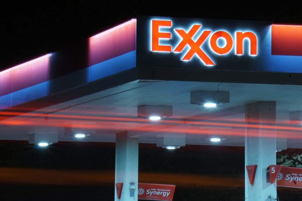 img of The Dangerous Politicization of Corporate Investment: Trump's Venezuela Oil Gambit