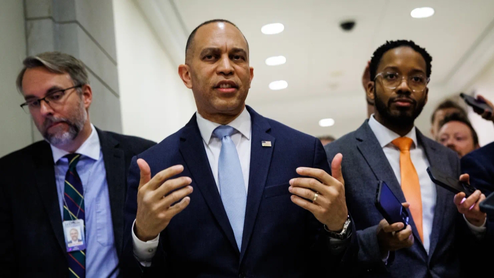 img of Judicial Overreach or Necessary Check? The Virginia Redistricting Block and the Battle for American Democracy