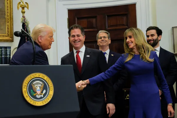 img of The Dell-Trumponomics Alliance: Philanthropic Generosity or Political Instrumentalization?