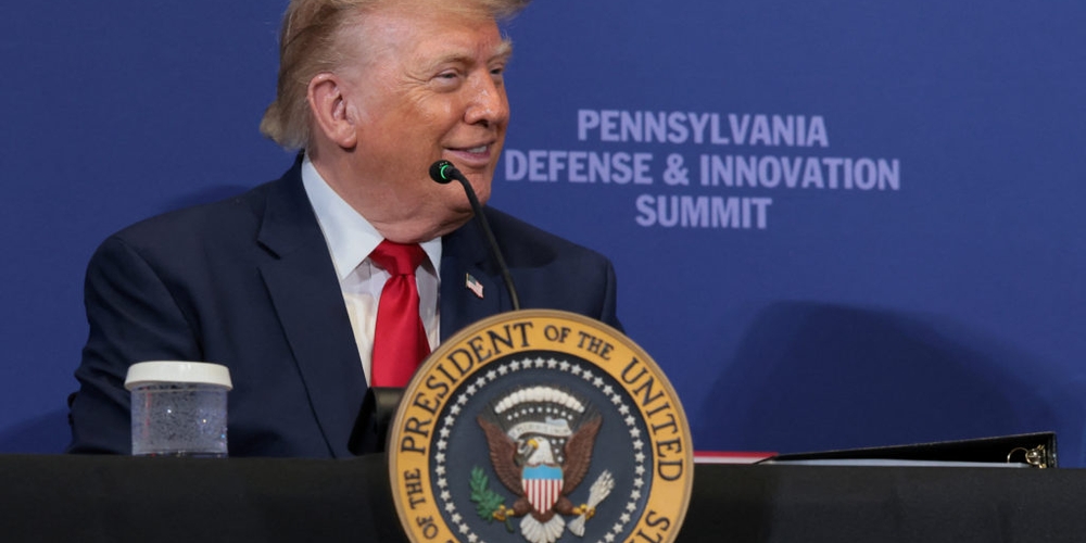 img of The Carlisle Distraction: Presidential Pageantry Amidst a Perilous Missile Shortage