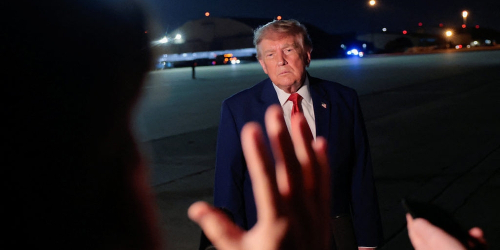 img of The Decoy Presidency: How Secret Flights Undermine Democratic Transparency
