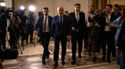 img of Romania's Political Quake: When the Mainstream Embraces the Far-Right