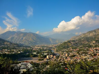 img of The Kashmir Crackdown: Banning Dissent, Not Grievances