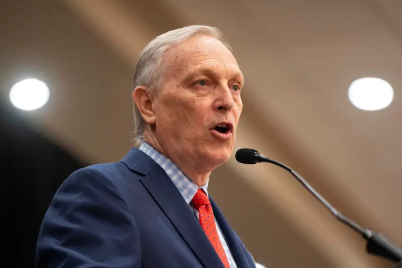 img of The Arizona Crucible: A GOP Primary That Could Decide the Party's Fate