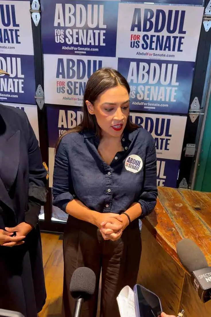 img of The Million-Dollar Principle: Ocasio-Cortez's High-Stakes Bet on Progressive Democracy