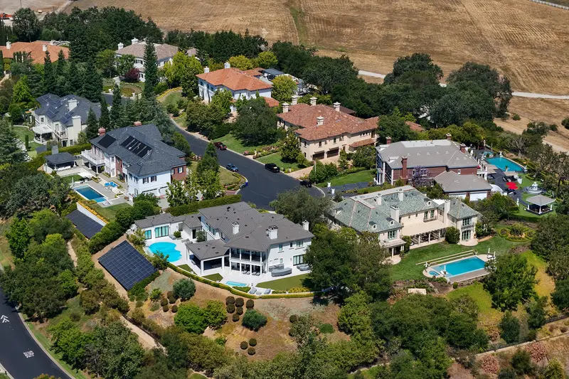 img of The California Crucible: Wealth, Taxes, and the Future of American Democracy