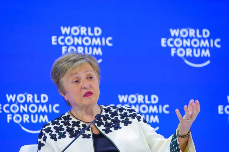 img of Global Economic Resilience Tested at Davos Amid Political Turmoil