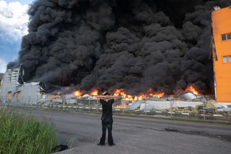img of The Inevitable Cracks: How Imperial War and Western Strangulation Are Collapsing the Russian Economy