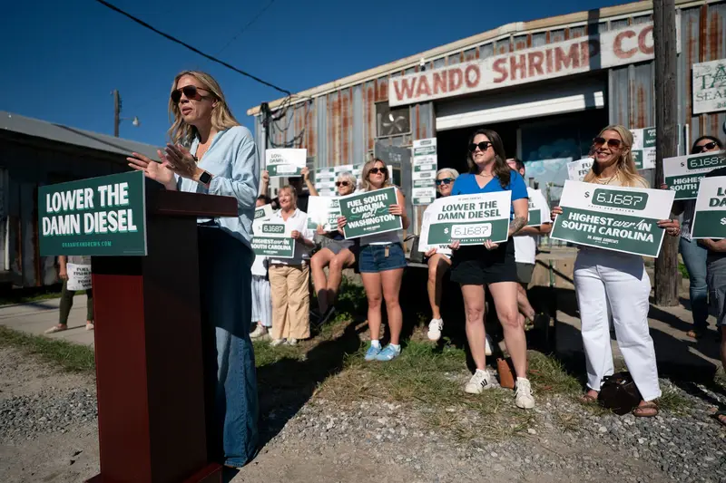 img of The Audacity of Hope in South Carolina: A Democratic Long Shot Tests the Soul of American Democracy