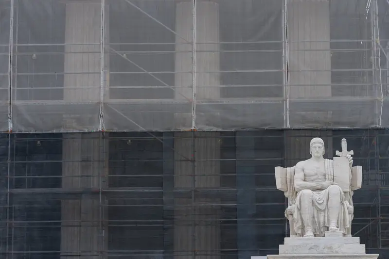 img of Judicial Silence or Constitutional Violation? The Supreme Court's Stand on Immigration Judges' Free Speech Rights