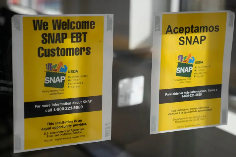 img of Government Shutdown Pushes Americans to Brink: Food and Healthcare Crisis Deepens