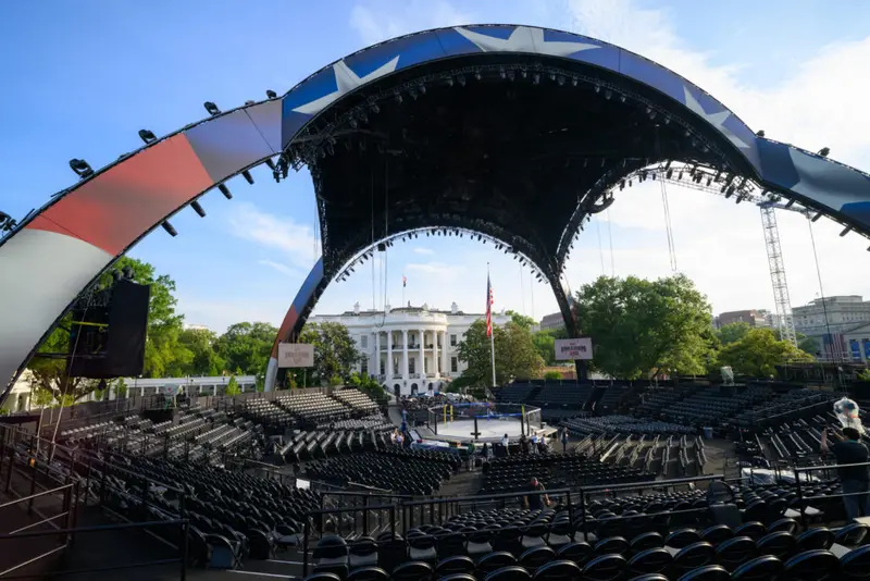 img of The Cage on the Lawn: A Spectacle of Power and the Erosion of Civic Dignity