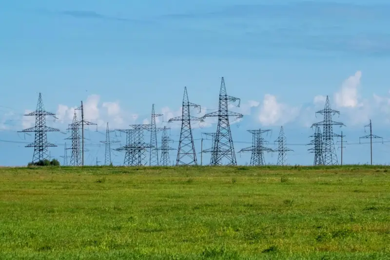 img of The Fatal Flaw: How America's Neglect of Transmission Grid Dooms Its Energy Future